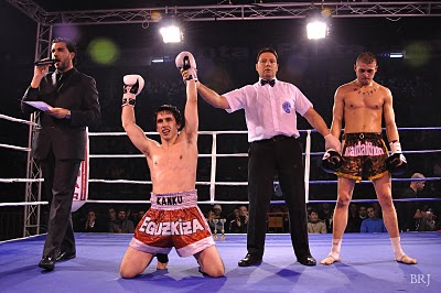 Más sobre la pelea de Aitor contra "El niño foca"